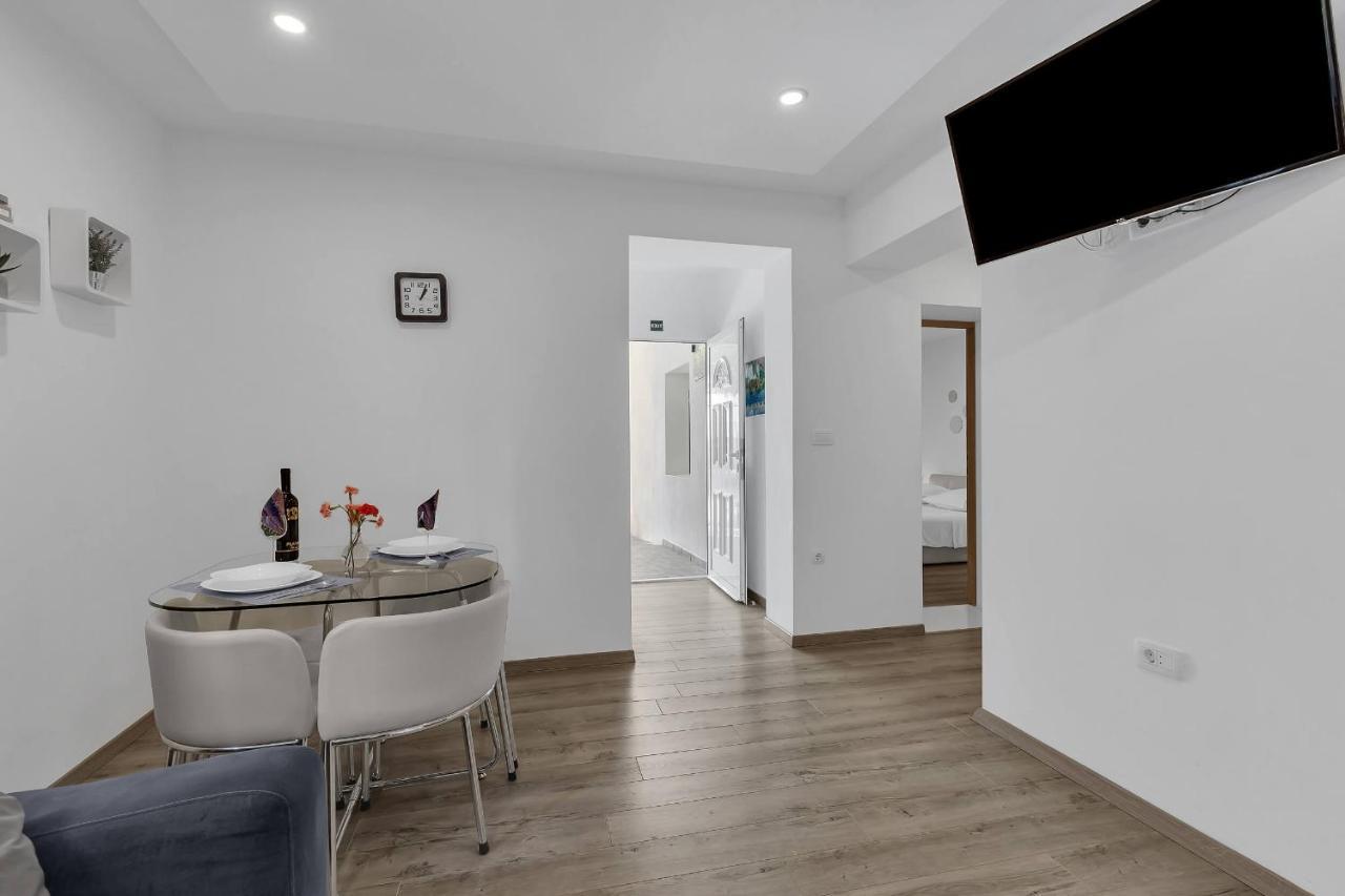 Sunny Garden Apartments Ana Makarska Eksteriør billede