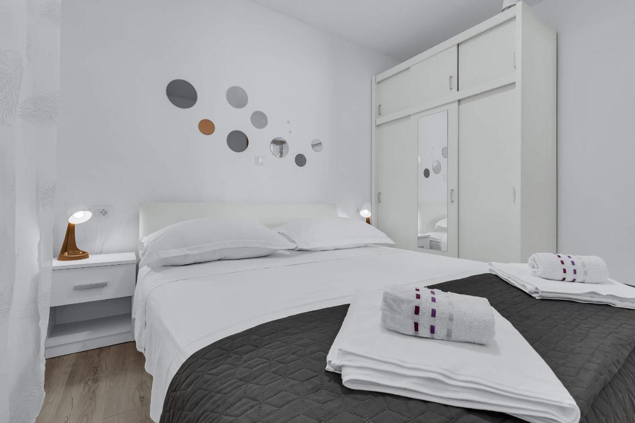 Sunny Garden Apartments Ana Makarska Eksteriør billede