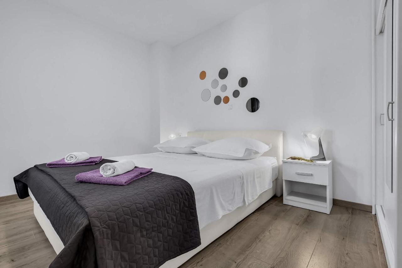 Sunny Garden Apartments Ana Makarska Eksteriør billede