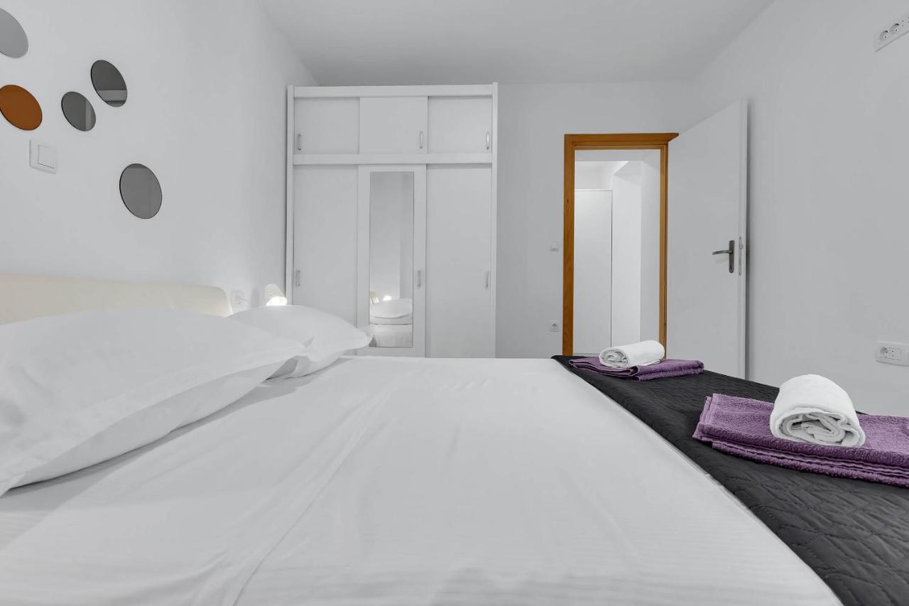 Sunny Garden Apartments Ana Makarska Eksteriør billede